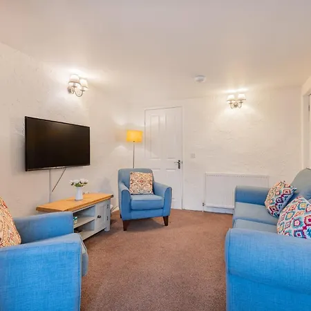 Ferienhaus 2, Old Mews *